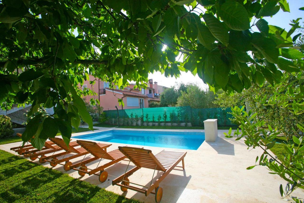 Apartman Maras *